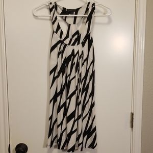 Black and White sleeveless dress